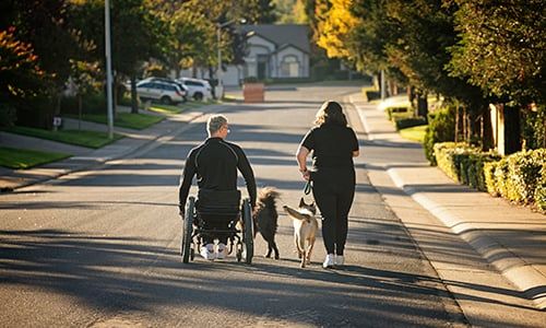 5 exercices simples en fauteuil roulant &agrave; faire chaque jour